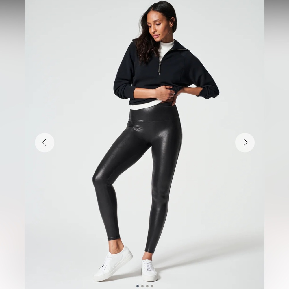 SPANX Black Faux Leather Leggings in M Petite